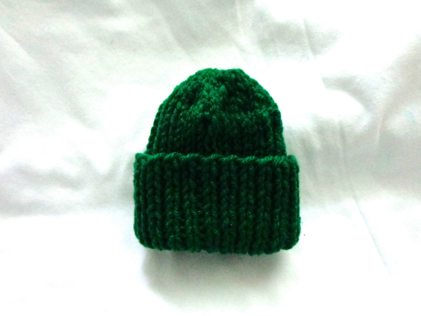 MICRO PREEMIE HAT - CHRISTMAS VARIEGATED